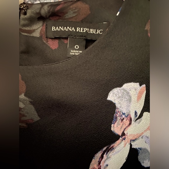 Banana Republic Black Floral Long Sleeve Dress - Picture 2 of 2